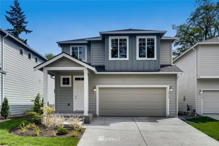 PICTURES ARE FOR ILLUSTRATION PURPOSES ONLY. THE HOUSED PICTURED IS BUILT BY THE SAME BUILDER AND COLOR SCHEMES MAY BE DIFFERENT FROM ACTUAL HOUSE