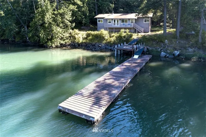 Private dock
