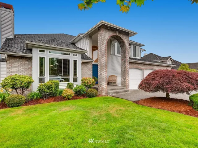 One of the beauties on Orca Drive