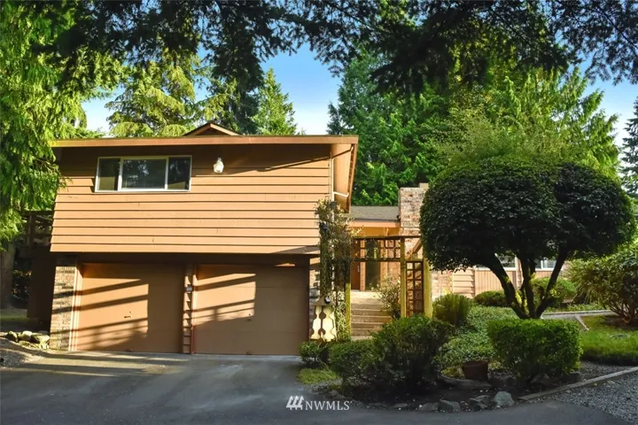 Private yard with lots of mature landscaping.