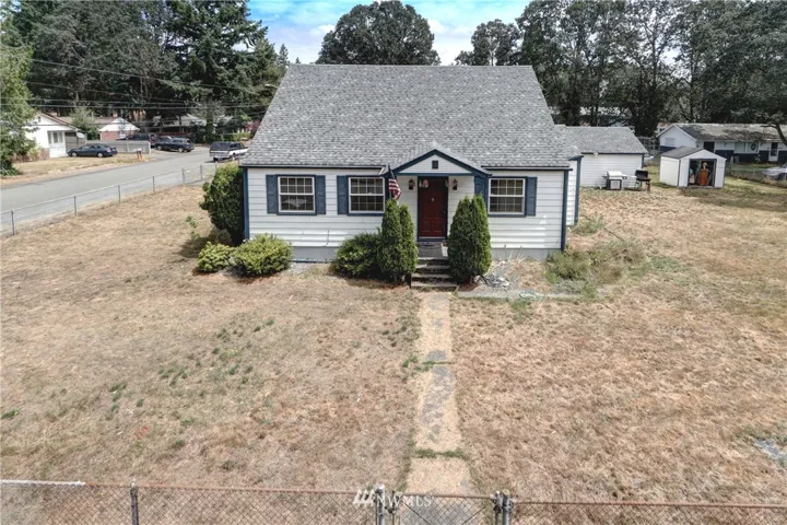 Level and fully fenced corner lot.