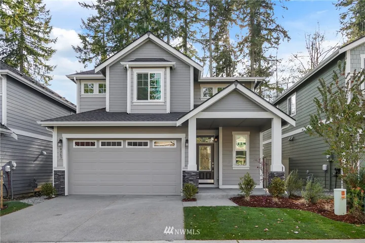 Lot 50 in Campus Peak by Rob Rice Homes is complete. The hazel features a main level junior suite with full bathroom, Upper level Master suite with 5 piece bathroom plus 3 additional nicely sized bedrooms.