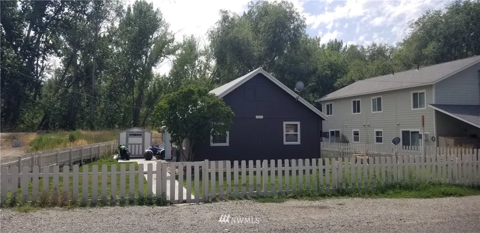 1170