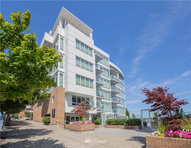 360 Washington Avenue, Unit 505 Bremerton, WA   98337