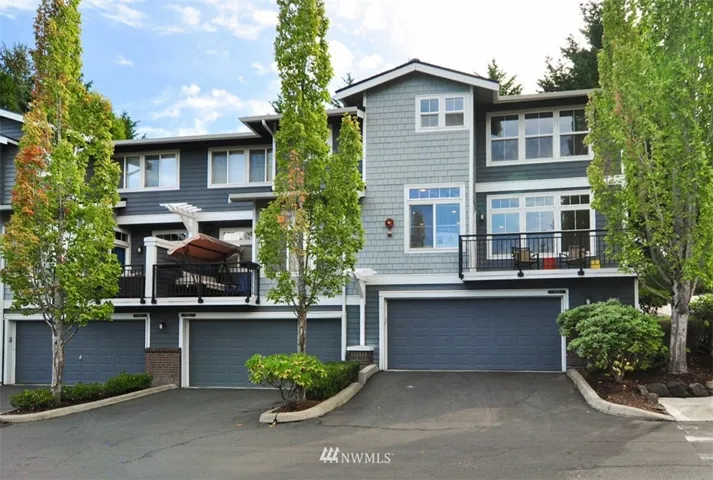 Welcome Home! Enter through your spacious 2 car garage or front door on right side of house!