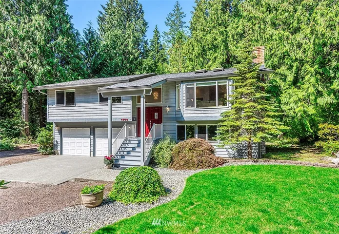 Beautifully Home Located On Coveted Union Hill!  Minutes To Redmond, Microsoft, And Amenities.