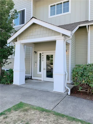 Welcome to 4625 Celia Way!