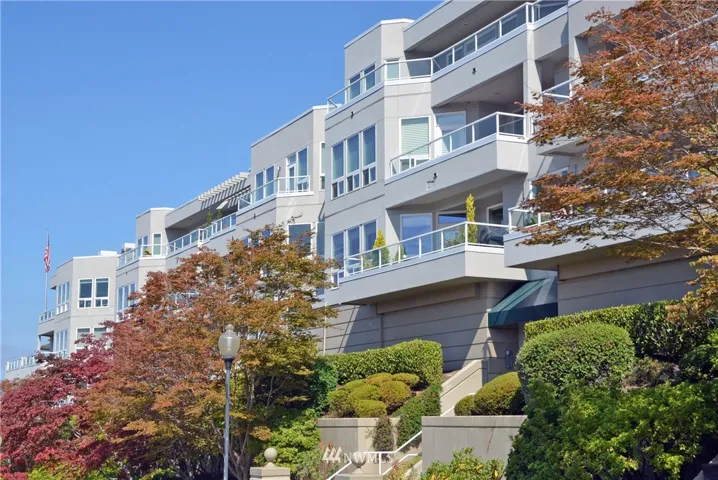 Lake Pointe - the most coveted luxury condominium on Mercer Island.