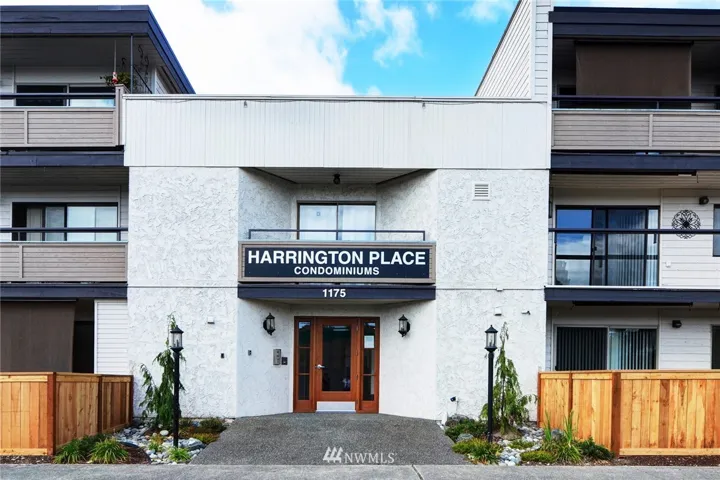 Front of secure entrance. Fencing was just replaced so it looks fresh and tidy.