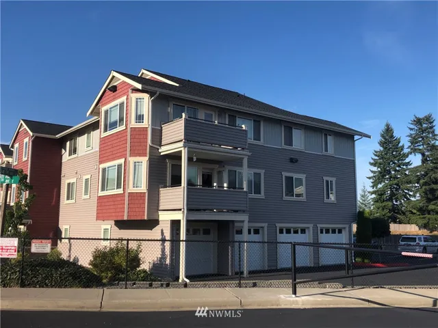 The Top corner unit is the best place to be in this complex.  Enjoy a nice private balcony and no one dancing on your head!