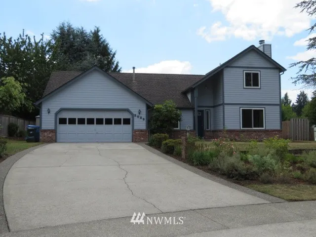 Lots of elbow room in this quiet cul-de-sac neighborhood. Home is situated on a .25 acre parcel.