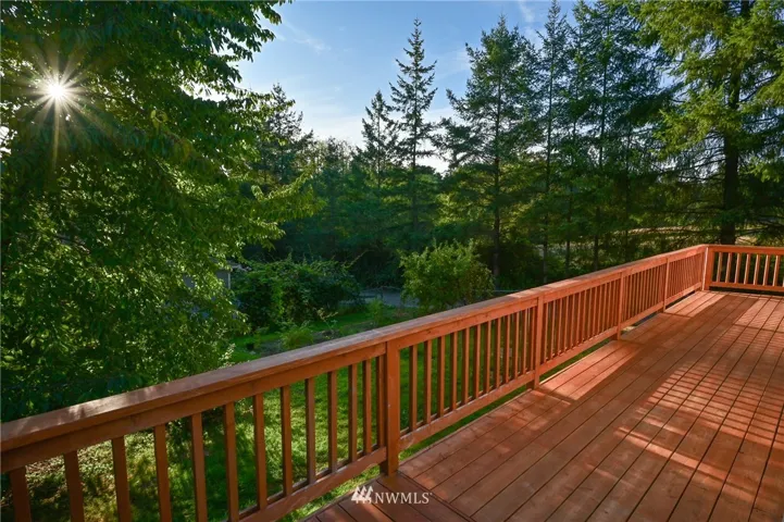 WELCOME HOME!  Oh So Peaceful!  Imagine Spending Your Summer Days Here :)