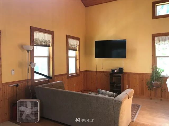 1170