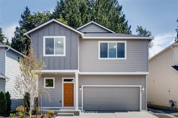 PICTURES ARE FOR ILLUSTRATION PURPOSES ONLY. THE HOUSED PICTURED IS BUILT BY THE SAME BUILDER AND COLOR SCHEMES MAY BE DIFFERENT FROM ACTUAL HOUSE
