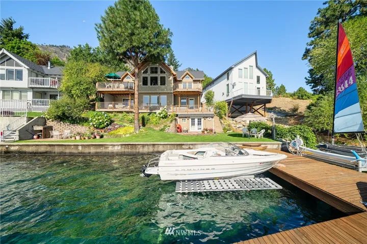 Lake Chelan Craftsman