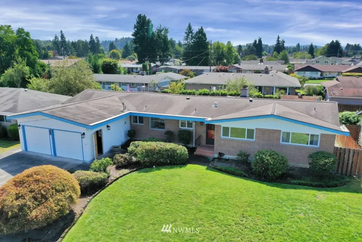 Great Downtown Auburn location!