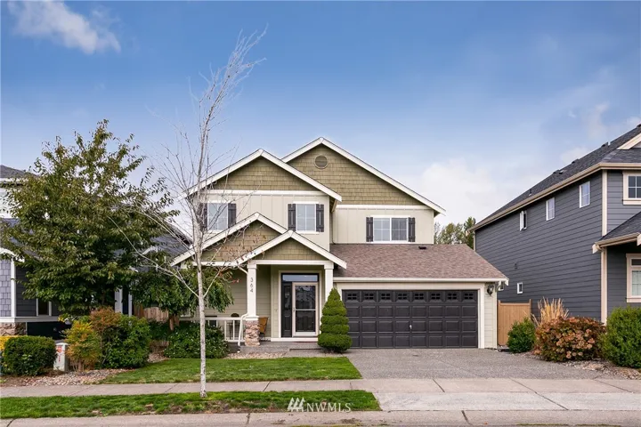 Welcome to 364 Grady Way......freshly painted with a fully fenced yard!!