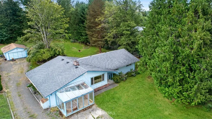 ~Charming Rambler in the Heart of Enumclaw~