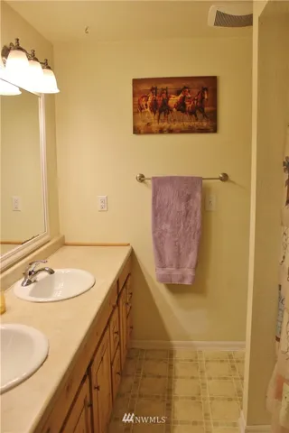 1170