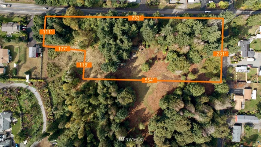 Red line is not exact. Buyer to verify corner stakes