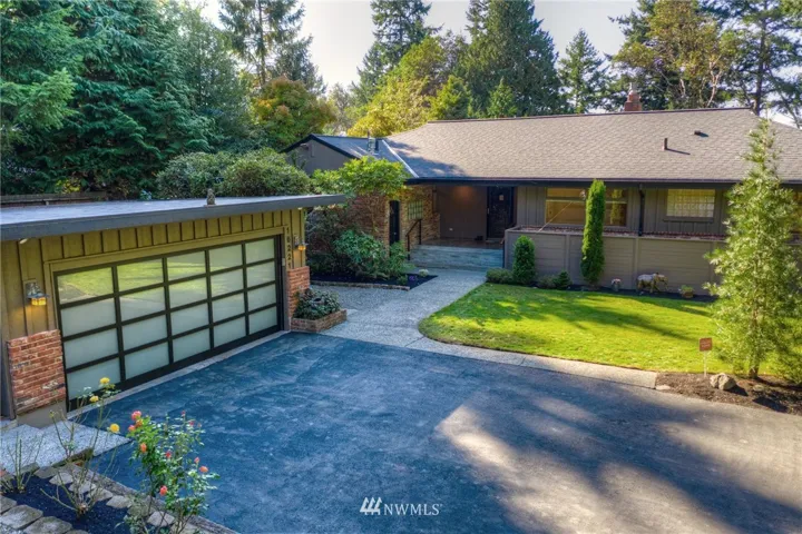 1.45 Acre Estate Property. UNBELIEVABLE Privacy! Nothing Like It!