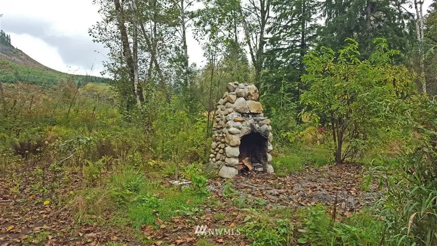 1170