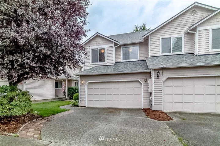 Welcome Home to 827 Pine Avenue, Snohomish. Clean as a Whistle from Top to Botton & Inside & Out. Sporting a Brand Spanking New Roof, & Scheduled for all New Siding & Exterior Paint.