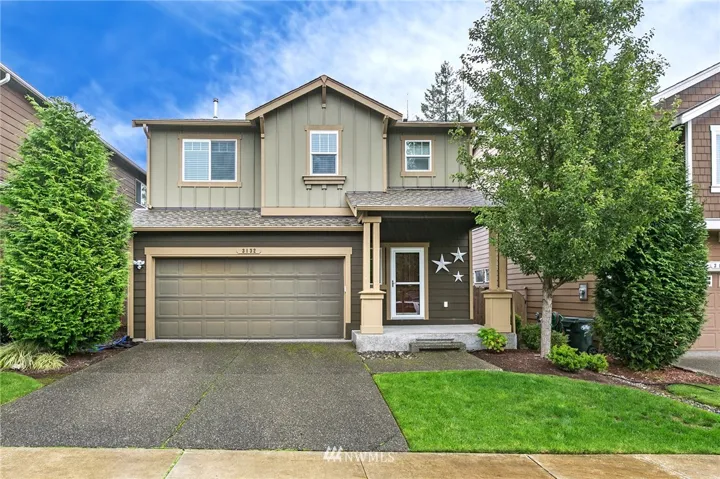 Gorgeous home in Eagle Court! Clean as a whistle!