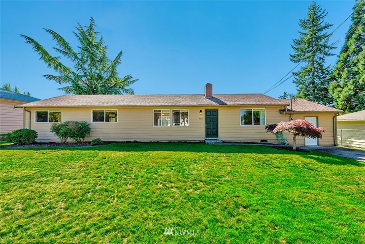 Large 4 bedroom 1 ¾ bath 2168 sq.ft. rambler home on over-sized 10,019 sq.ft lot. (.23 acres)