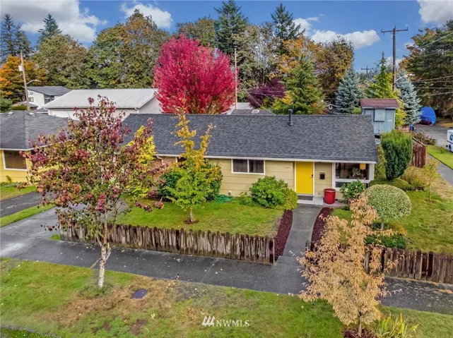 Sweet corner location.