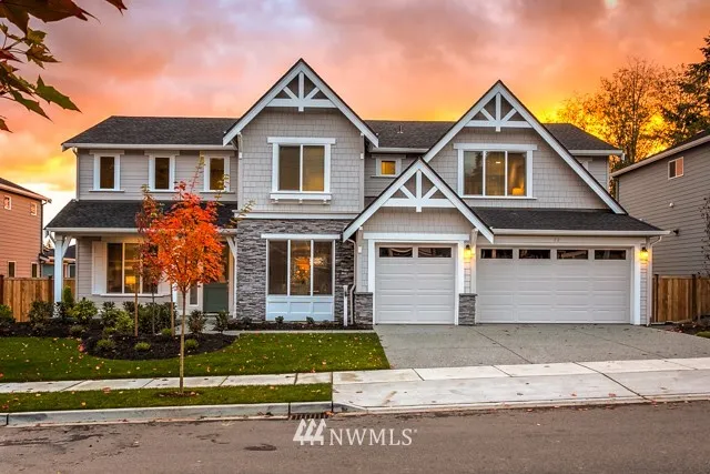 Photo of another home of the same plan.  For illustrative purposes.