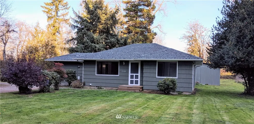 Newly renovated home ready for move-in! 2 bedroom / 1 full bath with additional enclosed garage area that can be used as a den/office/bedroom!