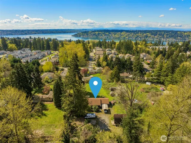 8057 118th Avenue Se, Newcastle, WA 98056