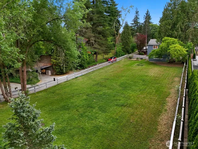 7658 Ne 12th Street, Medina, WA 98039