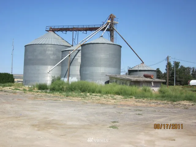 1170
