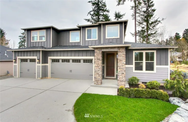 Example of front elevation that will be built for the Rainier plan in Steilacoom.