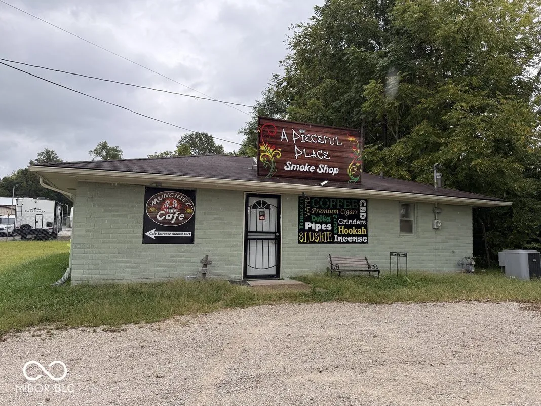 1740 Hospital Dr, Martinsville, IN 46151
