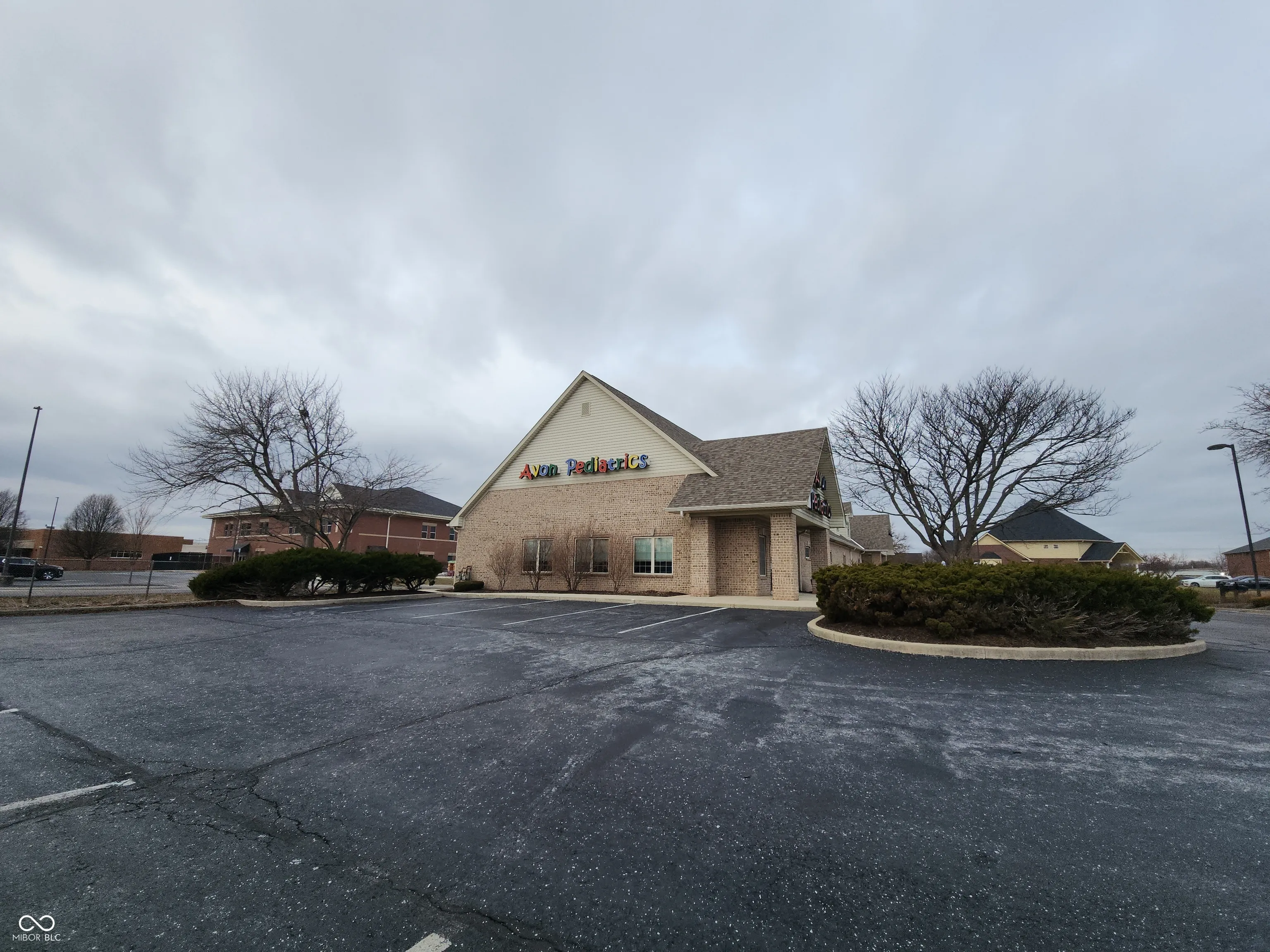 7376 Business Center Dr, Avon, IN 46123