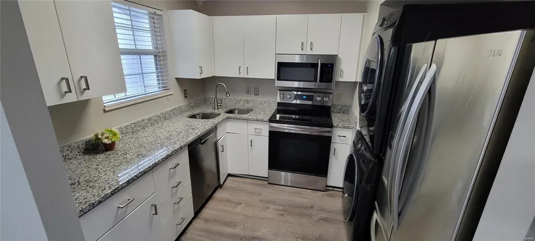 Decent cabinet space and work surface