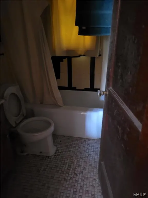 1170
