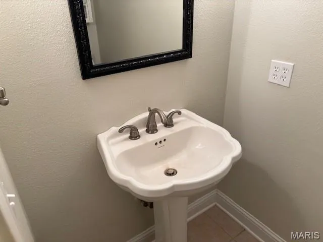 1170