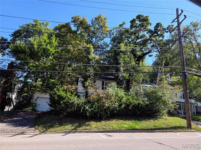 View of front facade