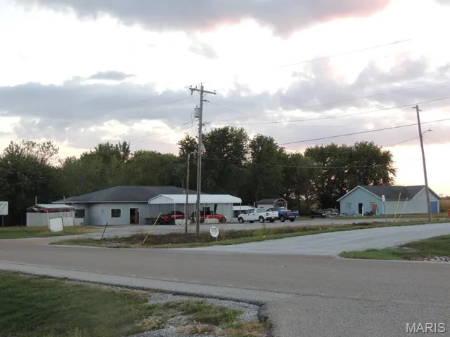 Great Location! Investment Opportunity!