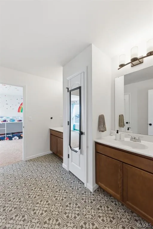 1170
