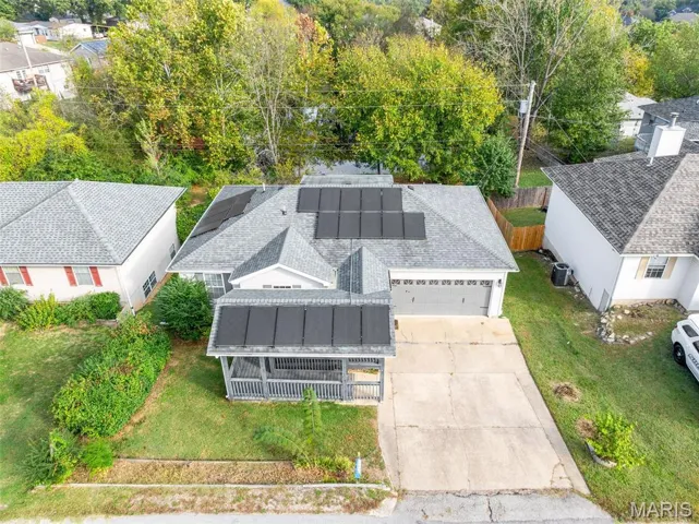Aerial view of property and surrounding area