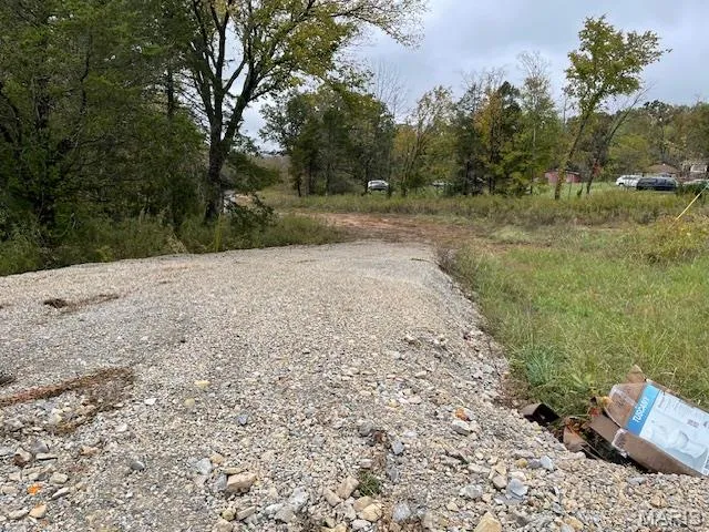 View of dirt / gravel road