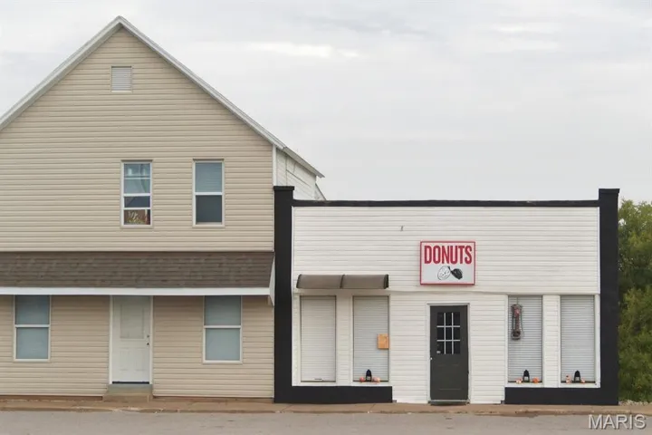 The entire building is included in the purchase.
