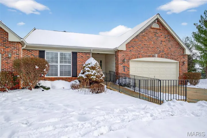 Ranch-style villa, on a culdesac, allowing more privacy and parking.
