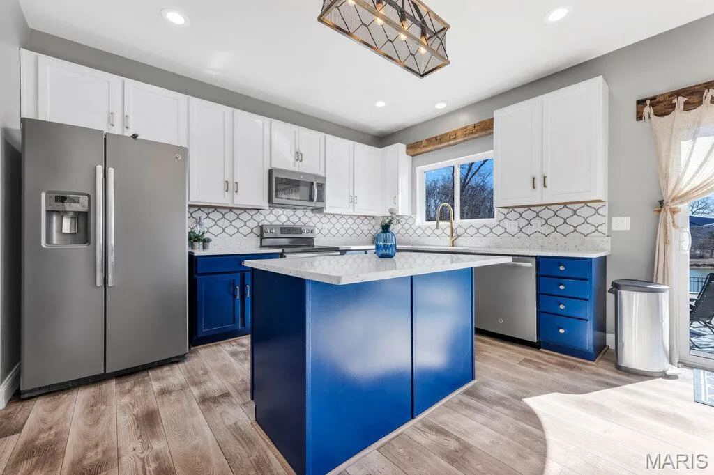 1170