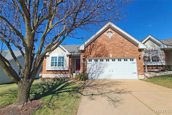 Main level living with 2 car garage.